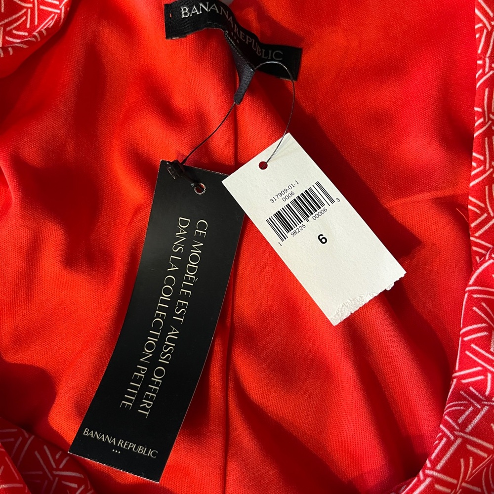 Banana Republic Sleeveless Red Patterned Mini Dress, Size 6 NWT - Picture 9 of 16